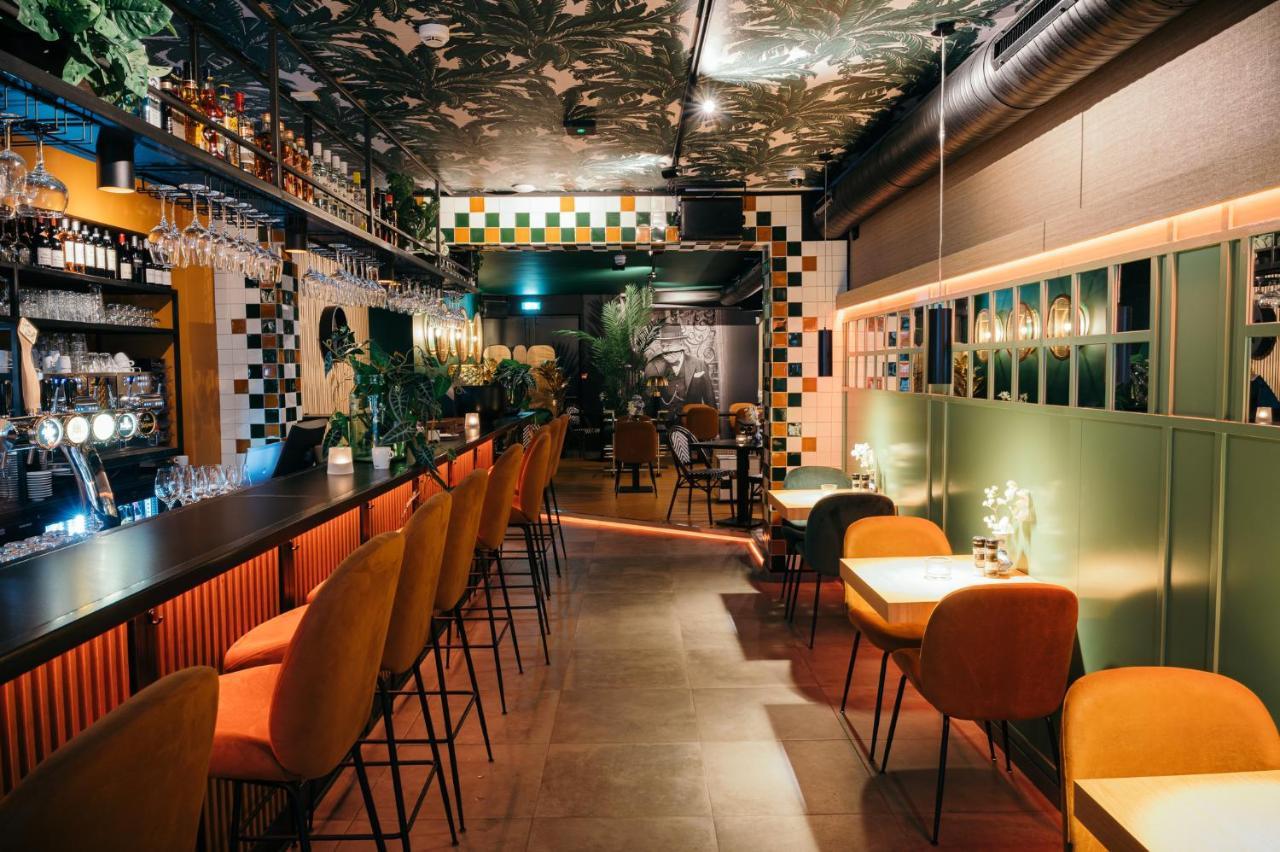 Winston B&B ไอนด์โฮเวน ภายนอก รูปภาพ